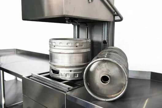 Precise microbrewery keg cleaning system for a flawless brewing experience